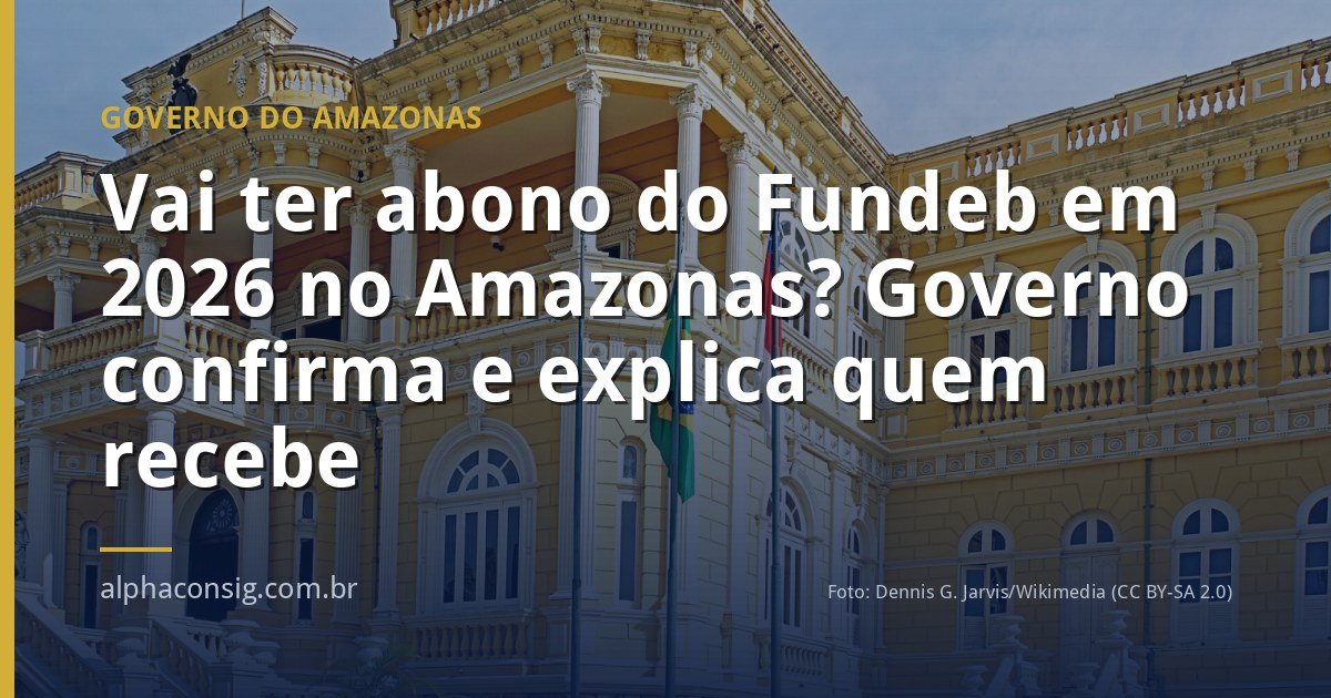 Professora em sala de aula de escola estadual no Amazonas, representando os servidores da educação que vão receber o abono do Fundeb